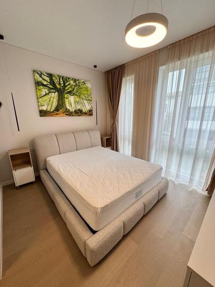 Apartament cu 3 camere decomandat, mobilat în Voluntari