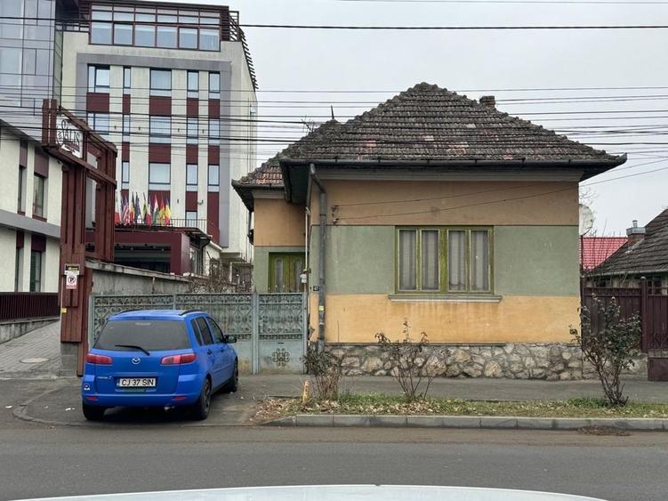 Casă cu 2 camere în Central