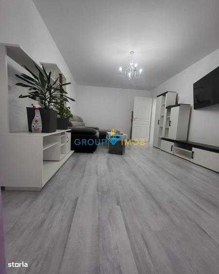 Apartament cu 3 camere decomandat în Narcisa