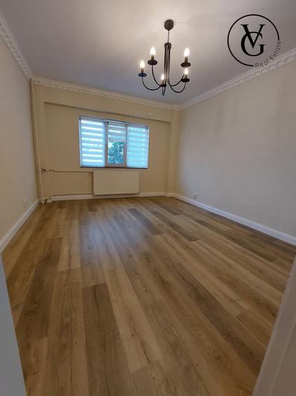 Apartament cu 2 camere decomandat, mobilat în Victoriei