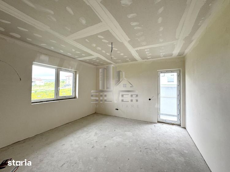Casă cu 4 camere cu Teren 500 Mp în Chinteni