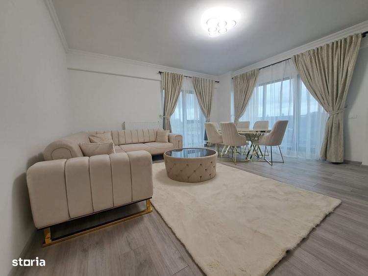 Apartament cu 3 camere decomandat în Energia