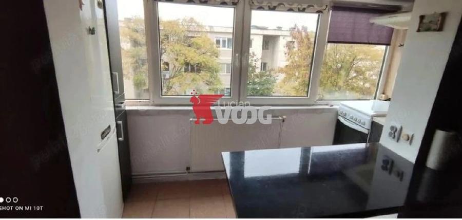Apartament cu 2 camere semidecomandat în Bucovina