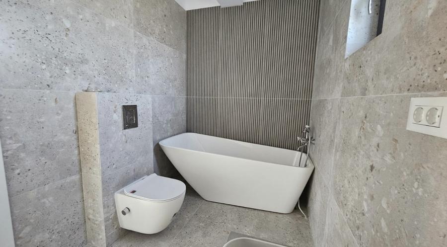 Casă individuală cu 4 camere cu Canalizare în Chiajna