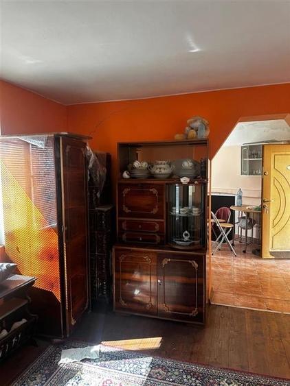Casă individuală cu 3 camere cu Teren 415 Mp în Central
