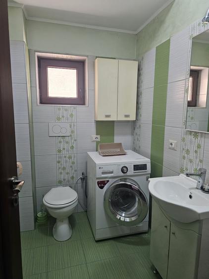 Apartament cu 3 camere, mobilat în Tomis Nord