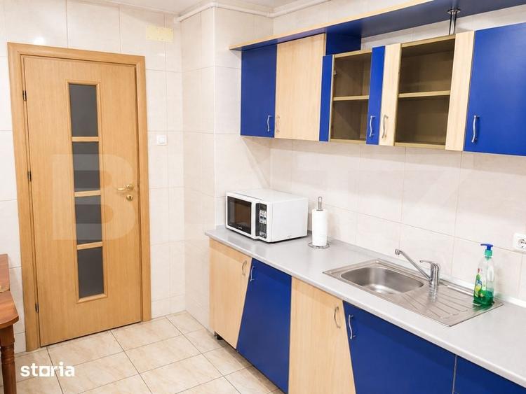 Apartament cu 3 camere în Centrul Civic