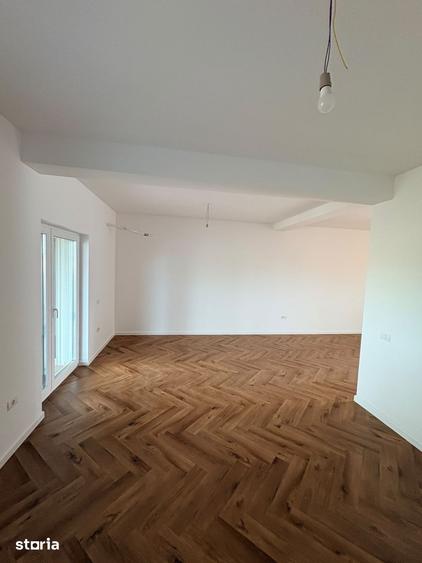 Casă cu 3 camere cu Teren 365 Mp în Sud