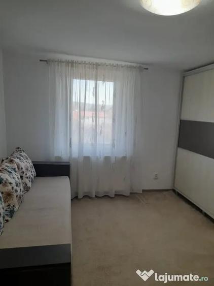 Apartament cu 2 camere decomandat în Unirea