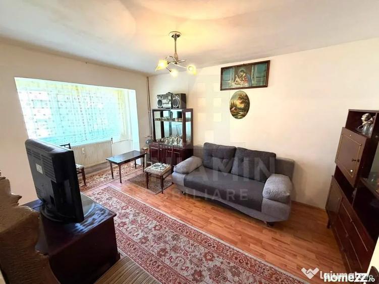 Garsonieră semidecomandată în Rovine