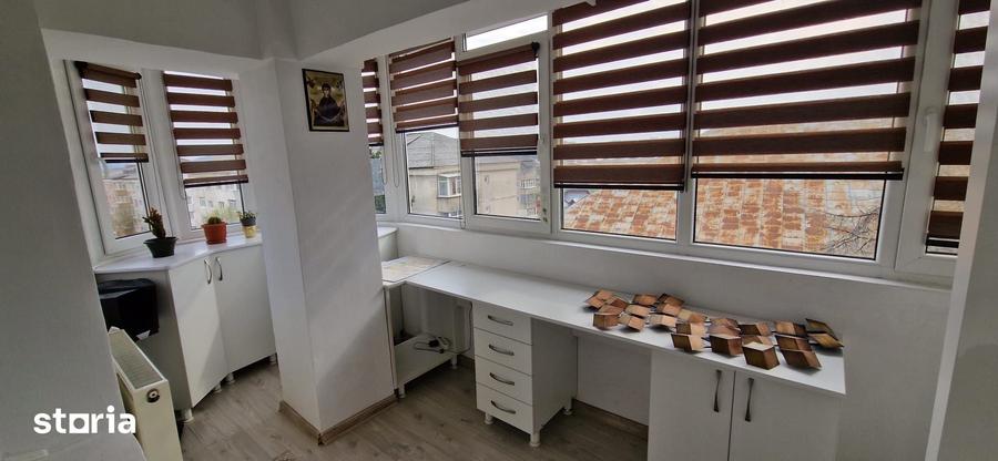 Apartament cu 3 camere decomandat în Fălticeni
