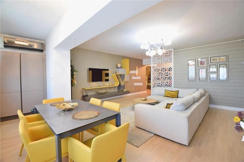 Apartament cu 4 camere decomandat, mobilat în Herăstrău