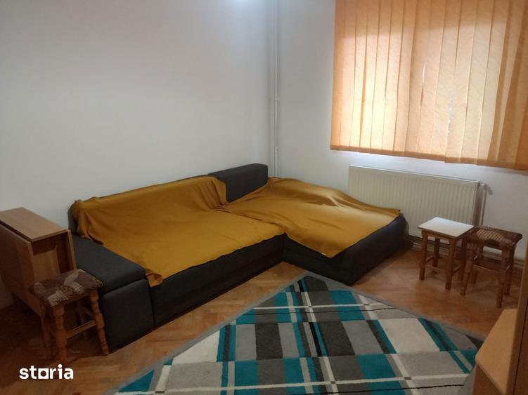 Apartament 2 camere de inchiriat, strada Neptun - 1