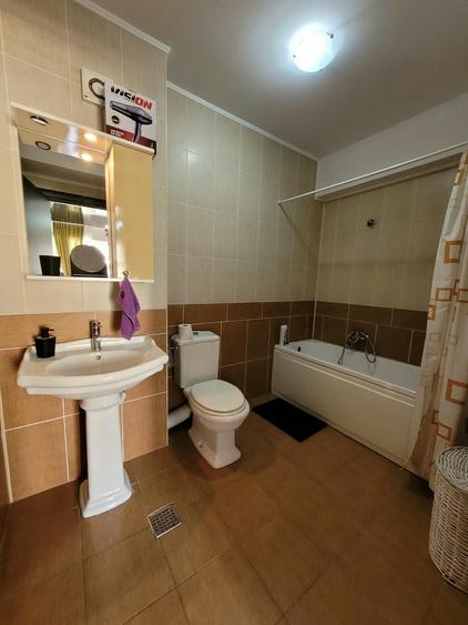 Apartament cu 2 camere semidecomandat în Central