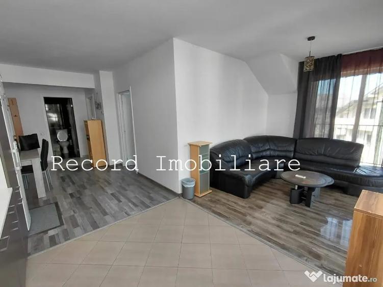 Apartament cu 3 camere semidecomandat în Florești