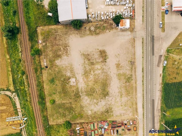 7.000 mp teren industrial premium la DN11, acces TIR, post t - 11