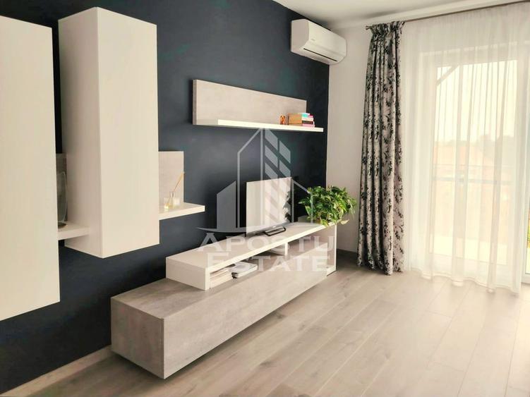 Apartament cu 2 camere decomandat, mobilat în Boul Roșu