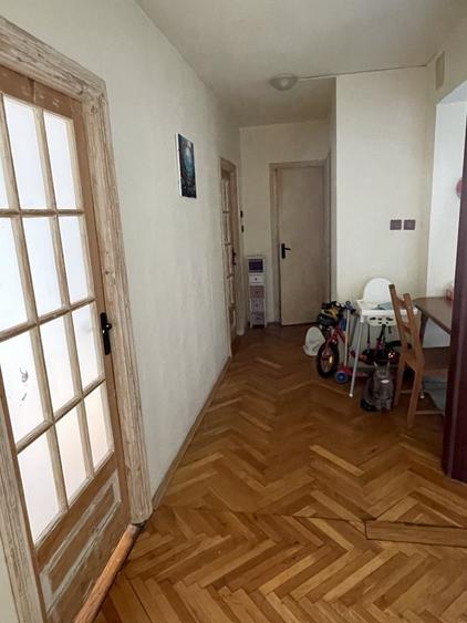 Apartament cu 3 camere decomandat în Circumvalațiunii