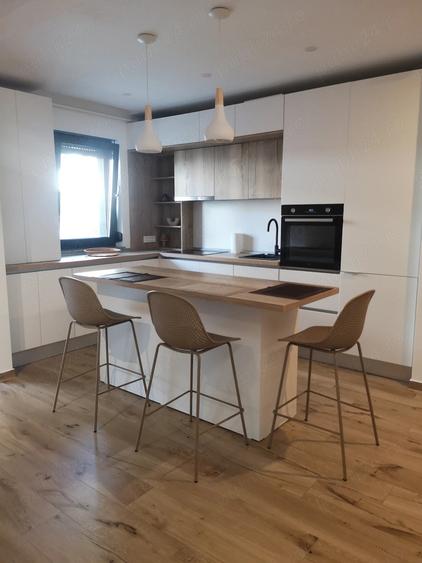 Apartament cu 2 camere decomandat în Dumbrăvița