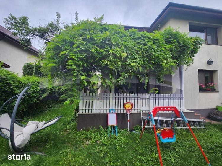 Casă cu 4 camere cu Teren 156 Mp în Mogoșoaia