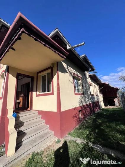 Casă cu 3 camere cu Teren 1709 Mp în Mățău