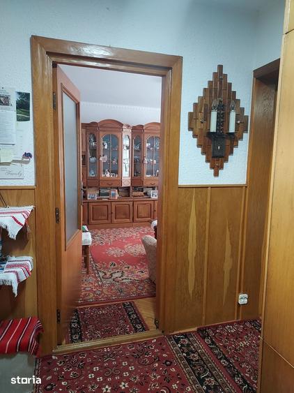 Apartament cu 3 camere decomandat în George Enescu