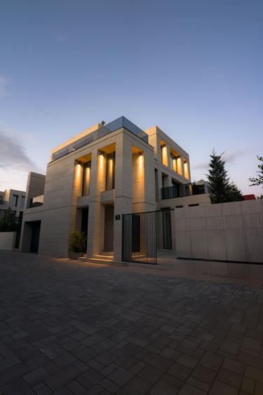 Casă individuală cu 6 camere cu Canalizare în Pipera