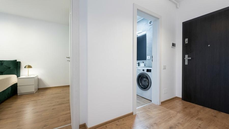 Apartament cu 2 camere decomandat în Blumăna