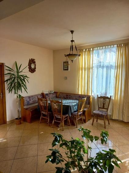 Casă cu 4 camere în Sâncraiu de Mureș