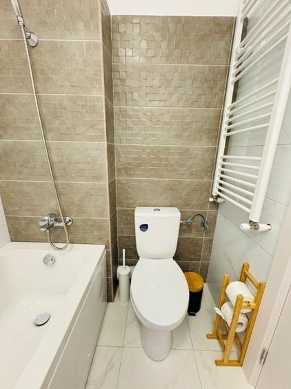 Apartament cu 2 camere decomandat, mobilat în Theodor Pallady