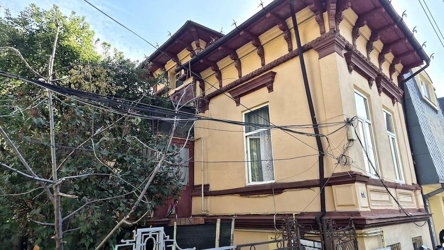 Casă cu 3 camere în Cantemir