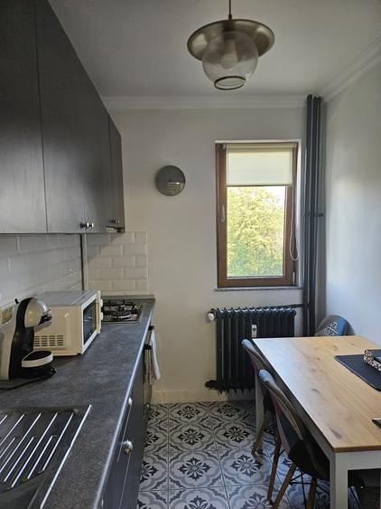Apartament cu 3 camere semidecomandat în Titan