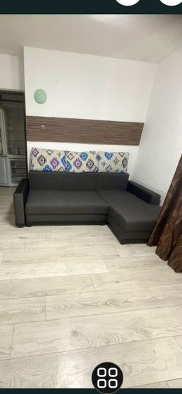 Garsonieră decomandată în Craiter