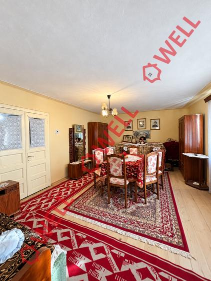 Casă cu 2 camere cu Teren 3481 Mp în Jimbor