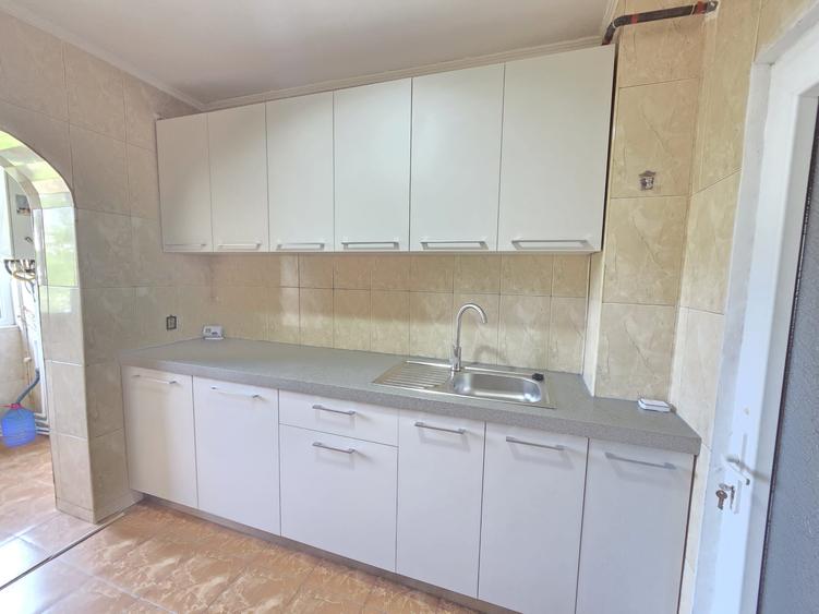 Apartament 2 camere Micro 17 renovat etaj 3 - 2