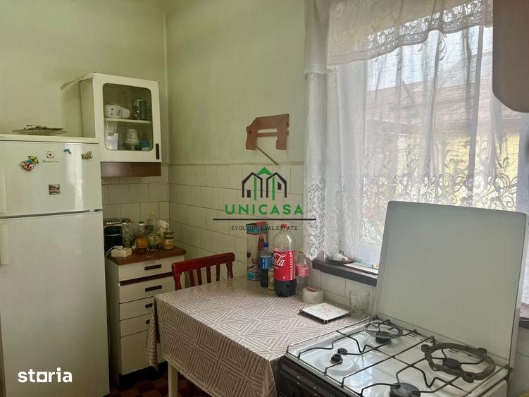 Casă cu 4 camere cu Teren 920 Mp în Central