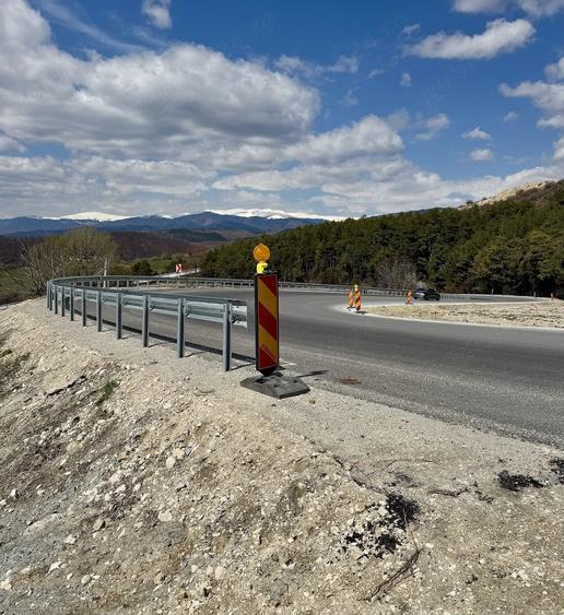 Teren de 10000 mp, în Valea Mare