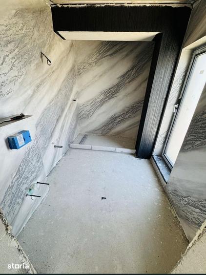 Casă cu 4 camere cu Teren 400 Mp în Exterior Vest