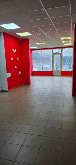 Spațiu comercial, de 64 mp, în Central
