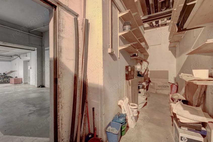 Apartament cu 4 camere decomandat în Titan