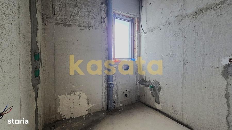 Apartament cu 4 camere în Central