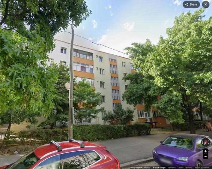 Apartament cu 4 camere decomandat, mobilat în Circumvalațiunii