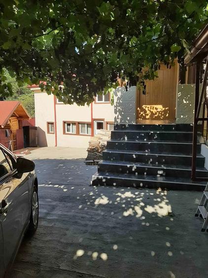 Casă cu Teren 700 Mp în Soveja