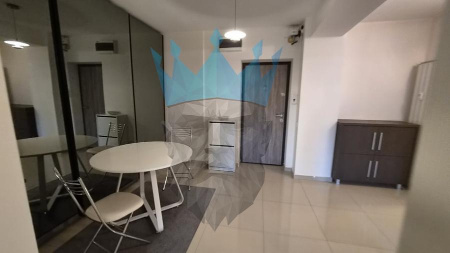 Apartament cu 2 camere decomandat, mobilat în P-ța Unirii