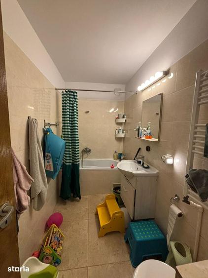 Apartament cu 2 camere decomandat în Rahova
