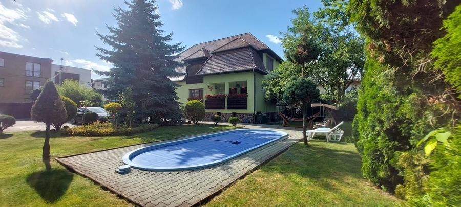 Birou, de 480 mp, în Budai