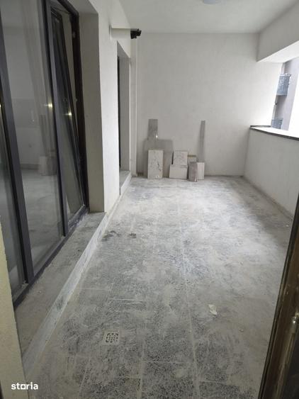 Apartament cu 3 camere în Est
