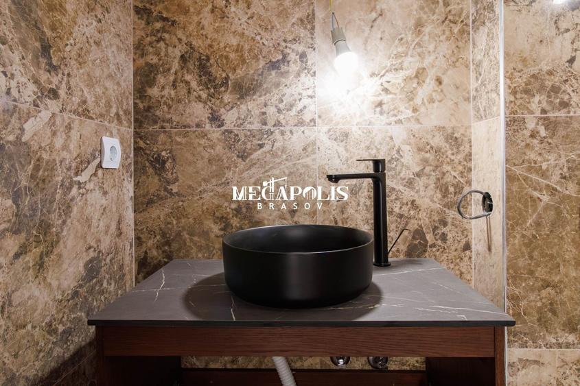 Casă individuală cu 3 camere cu Canalizare în Sânpetru