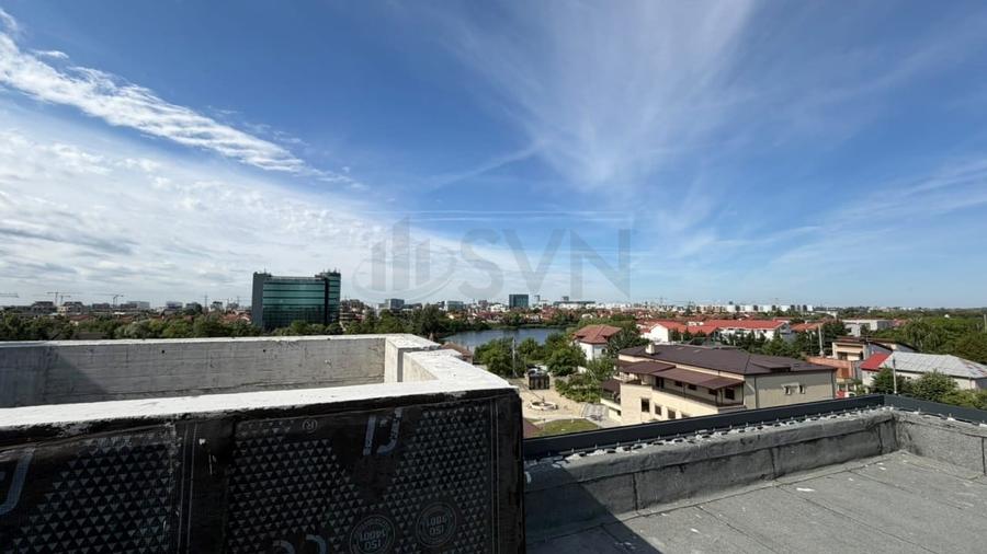 Apartament cu 7 camere decomandat în Pipera