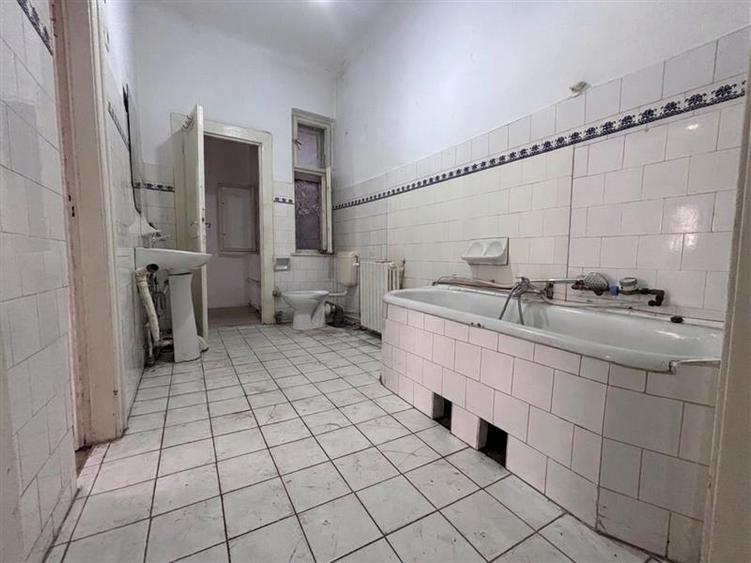 Apartament cu 2 camere nedecomandat în Ultracentral